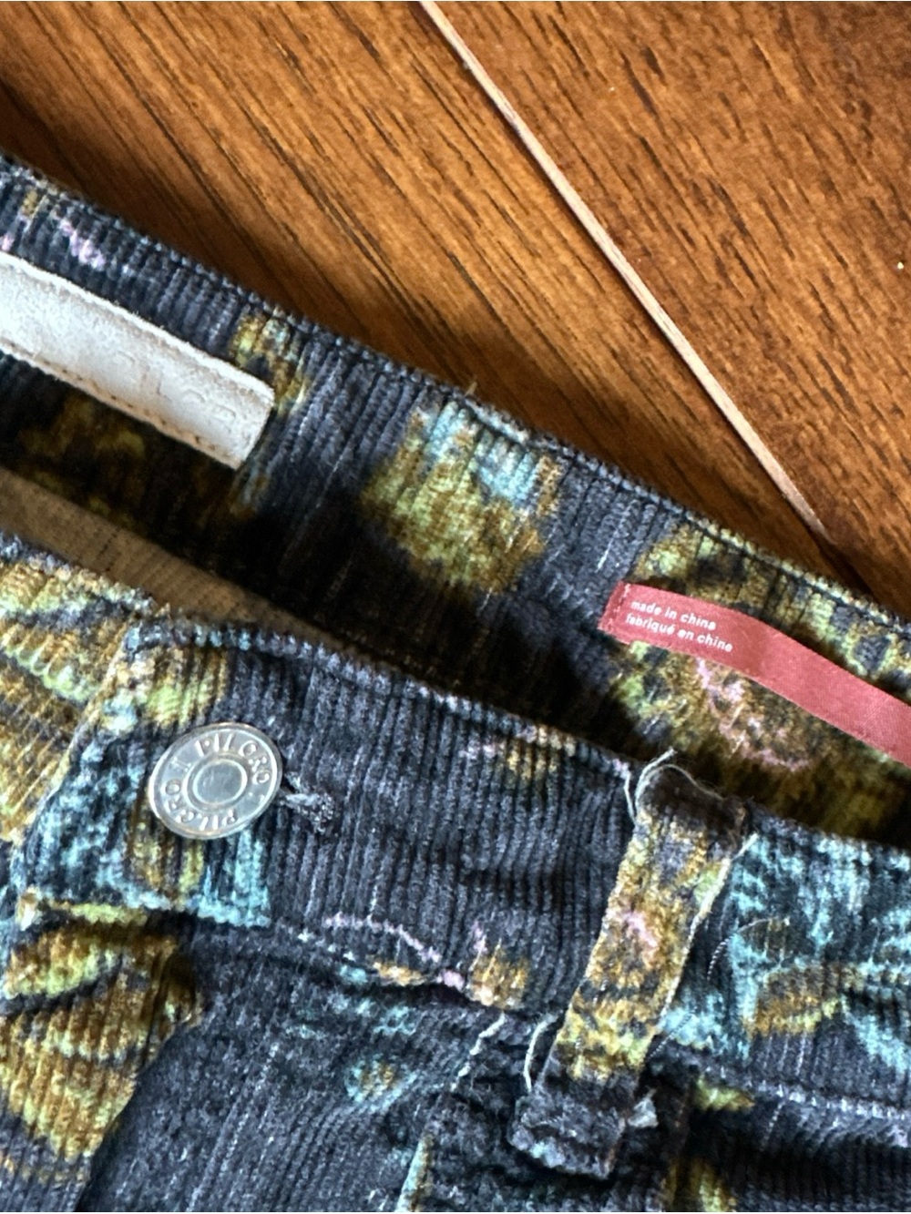Anthropologie Pilcro The Icon Flare Bootcut Corduroy Jeans Black Floral 29 Boho - Picture 5 of 8